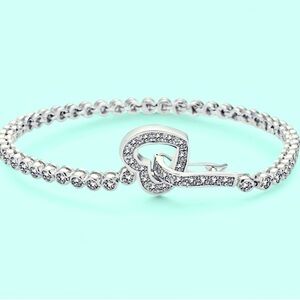 Exquisite 925 Sterling Silver & CZ Open Heart Tennis Bracelet (NWOT)